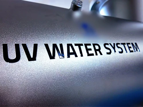 „Agua Topone“ pristato pritaikytą UV vandens dezinfekavimo sistemą Dubajaus k...